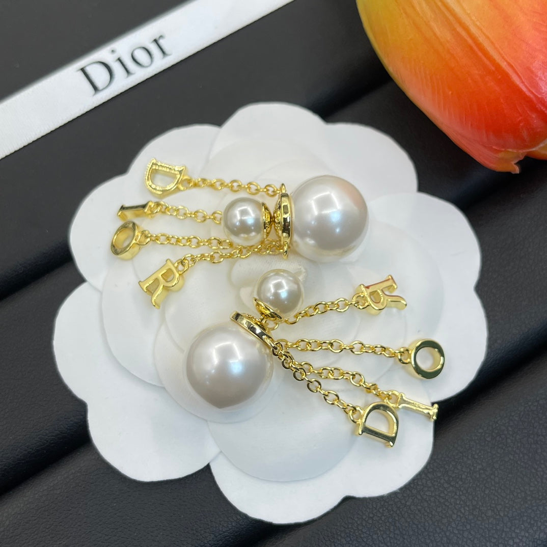 14D675E  Fashion Earrings