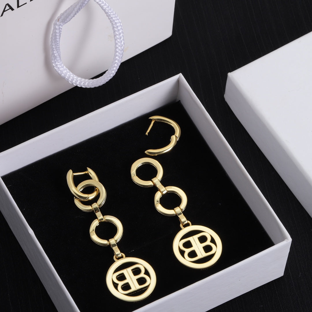 1YJ366E  Fashion high -quality Earrings