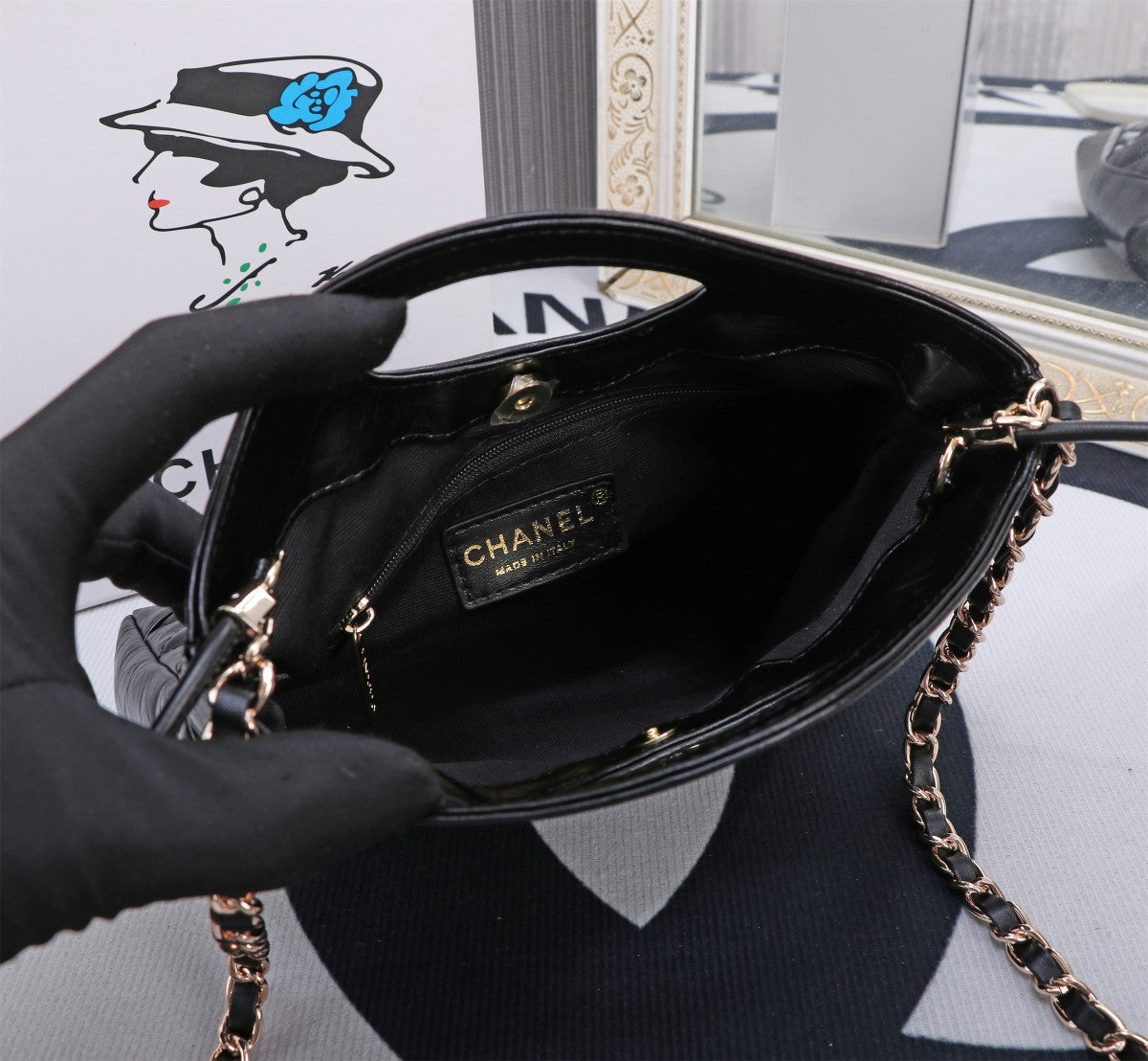 2XE310B  Fashionable leather bag 