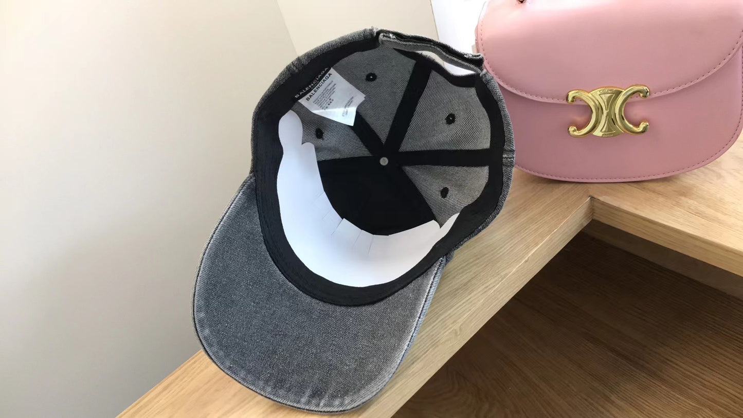 14J24M  Fashion hats