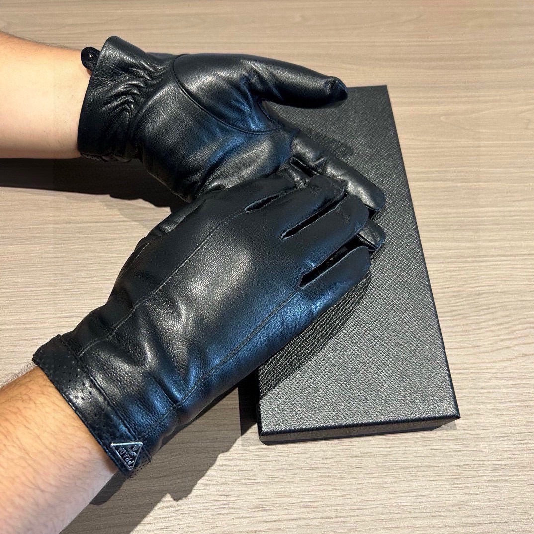 14PD48S   High quality fashionable sheepskin gloves