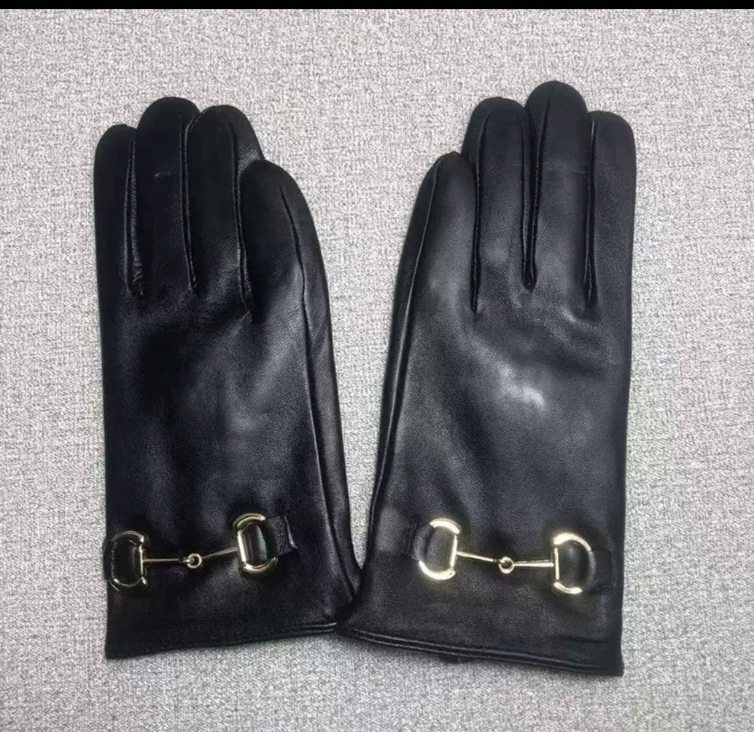 24B112S   Fashion gloves