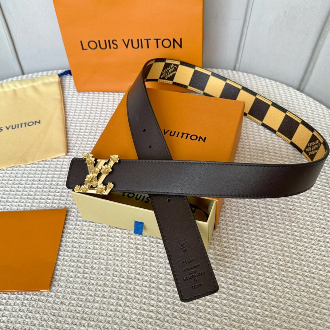 14E64P   (High quality leather belt With full package)