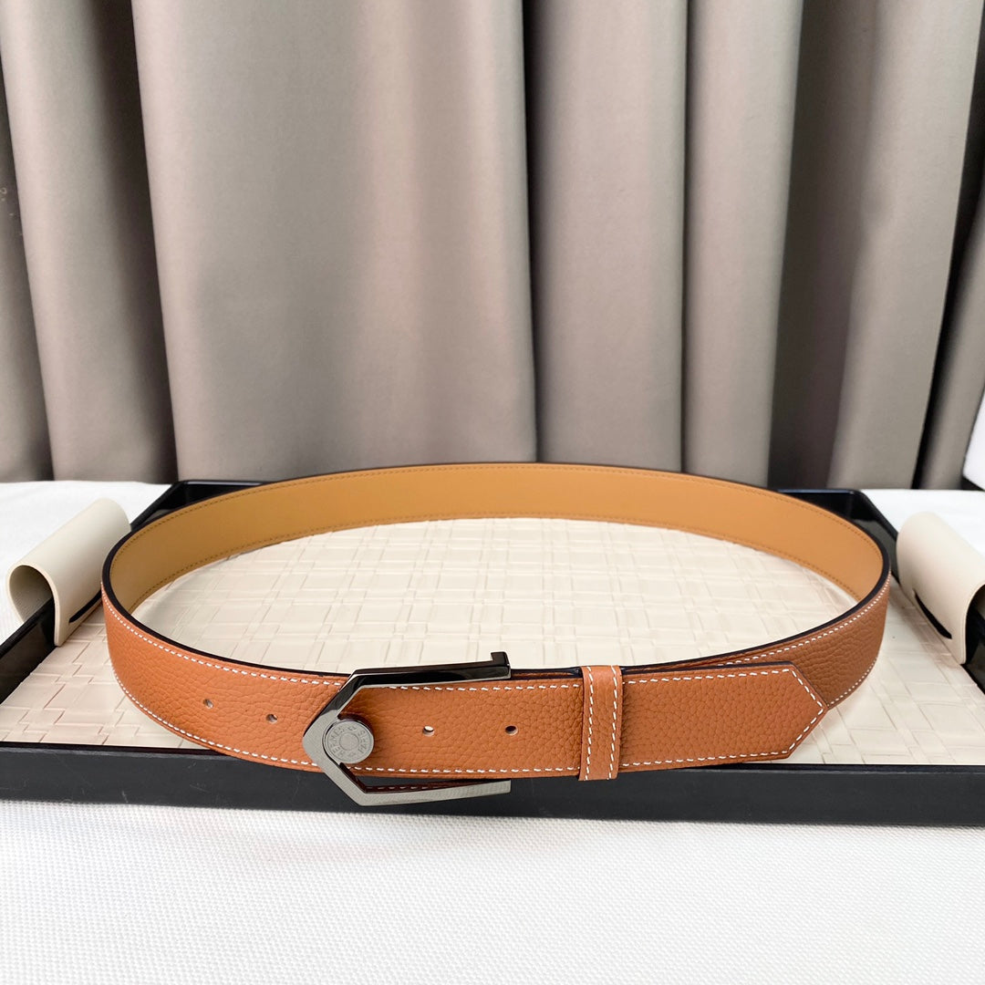 14H105P   (High quality leather belt With full package)