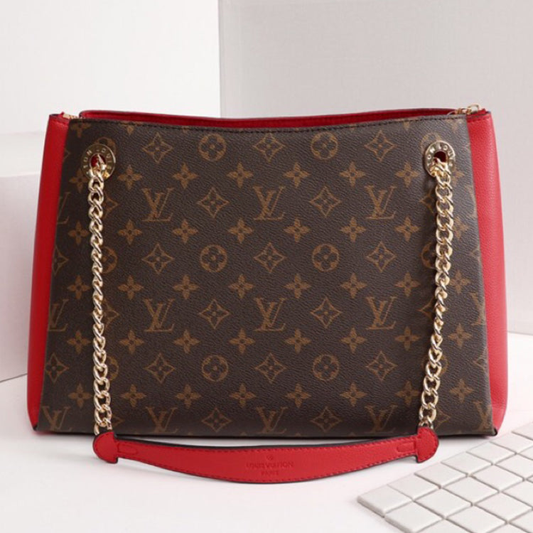 2E03B  Fashionable leather bag 