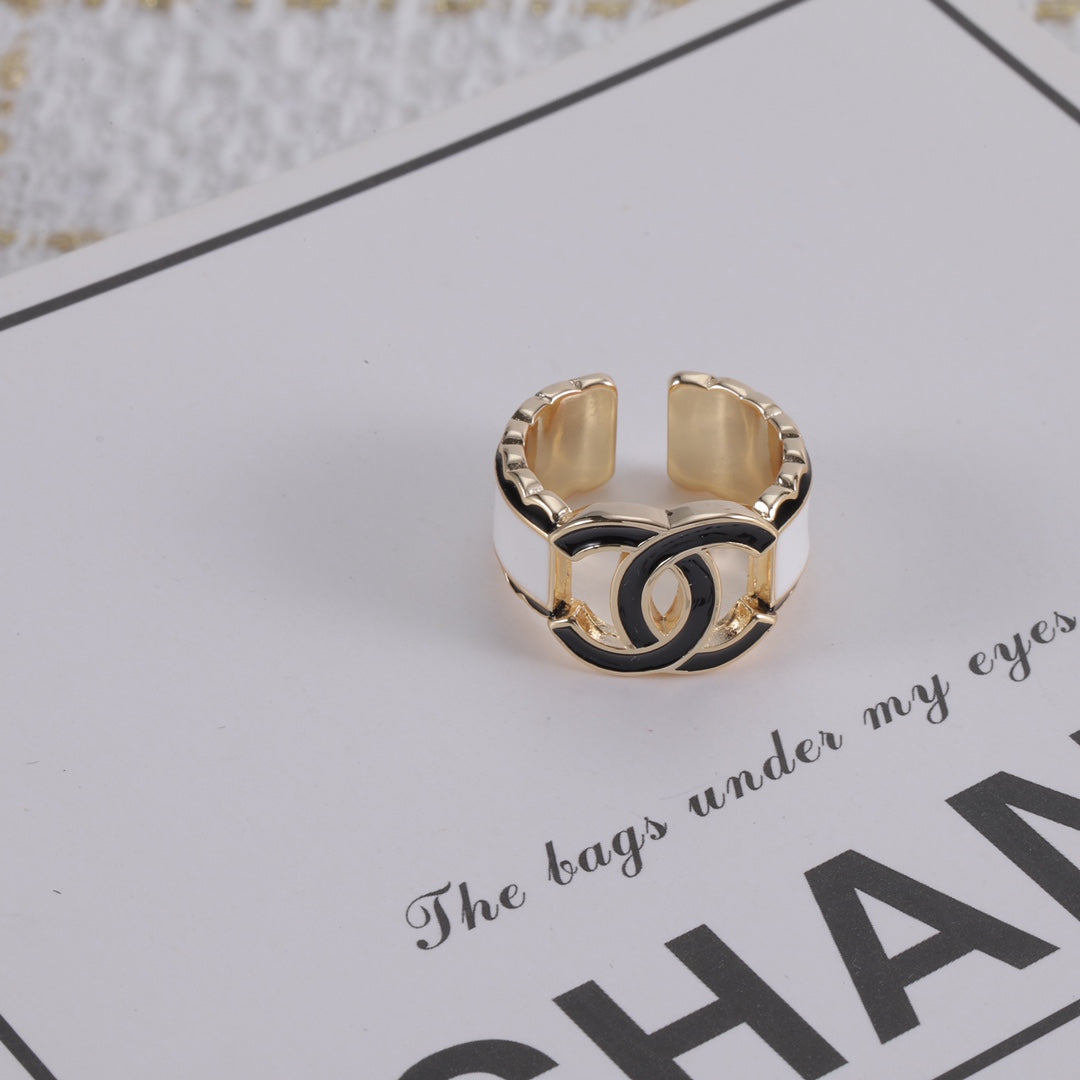 14C1083J   Fashion  Rings