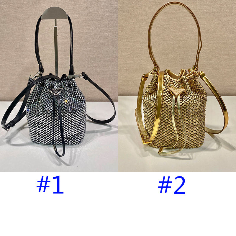 1XPD25B  Fashion bag