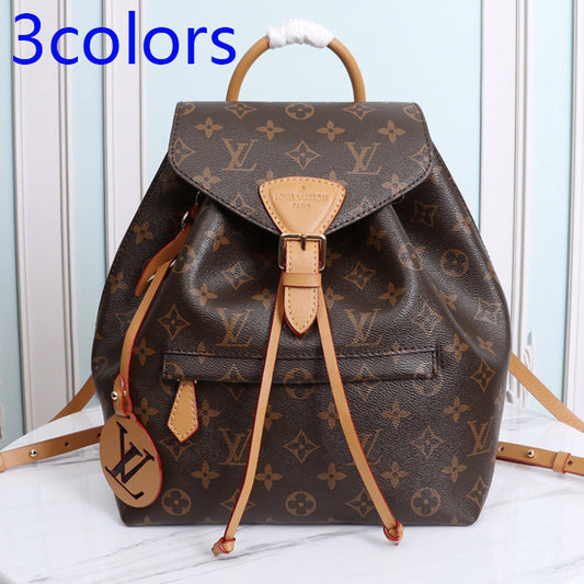 1E067B  Fashionable leather bag 