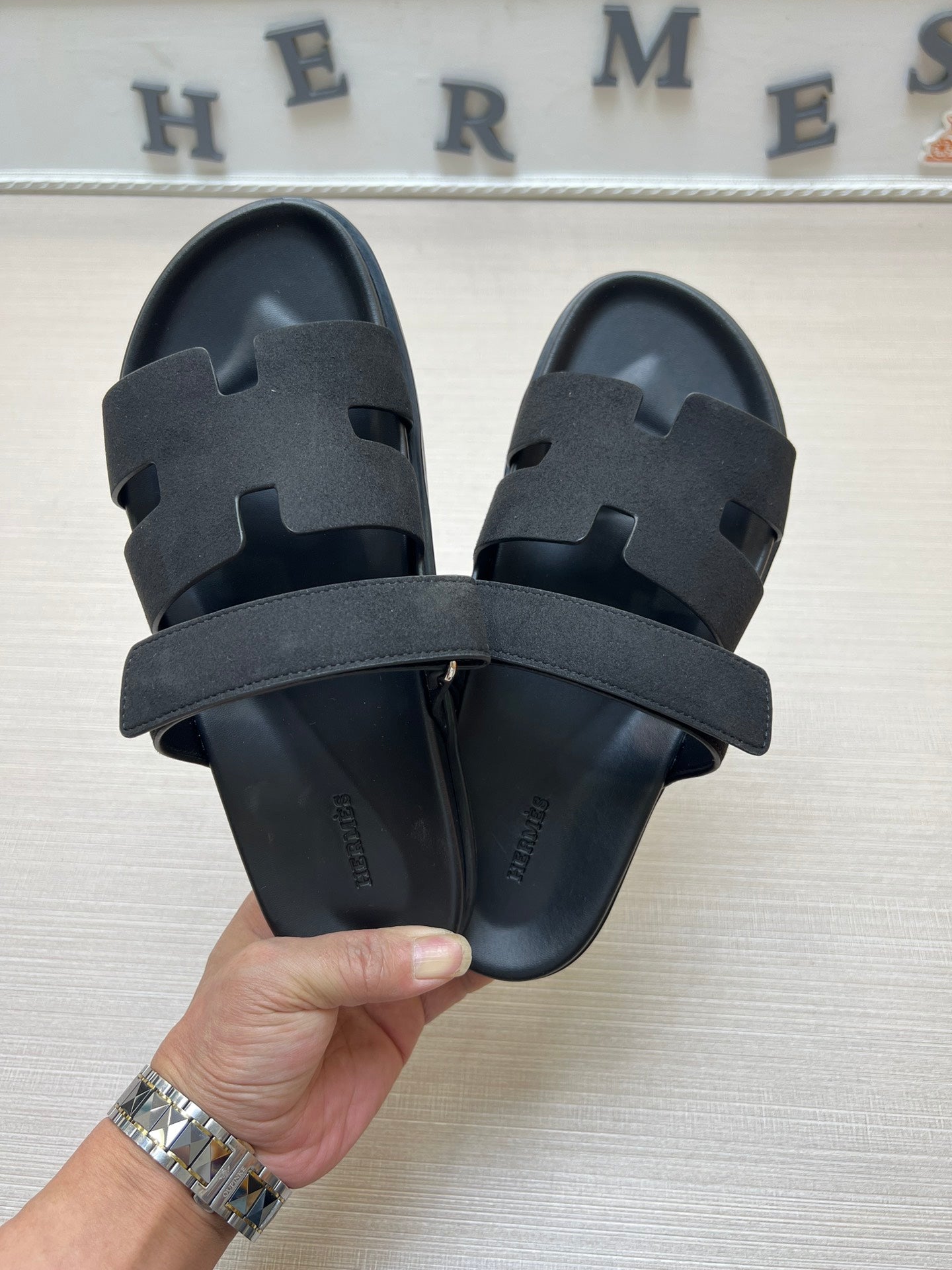 54H1Z    fashionslippers