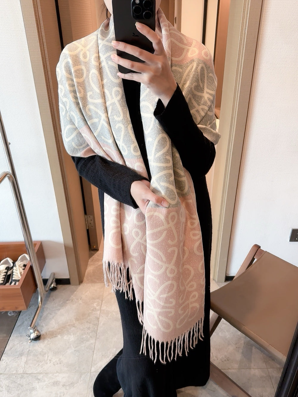 14A387W　 Fashion scarves