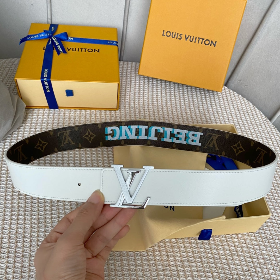 1: 1 High -quality head layer leather belt 1YE53P