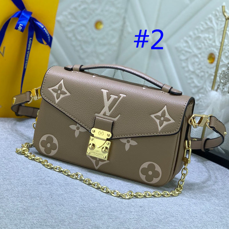 2XE43B  Fashionable leather bag 