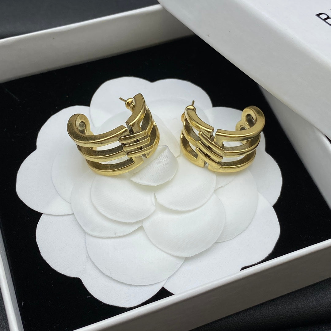 14J134E  Fashionable and high quality earrings