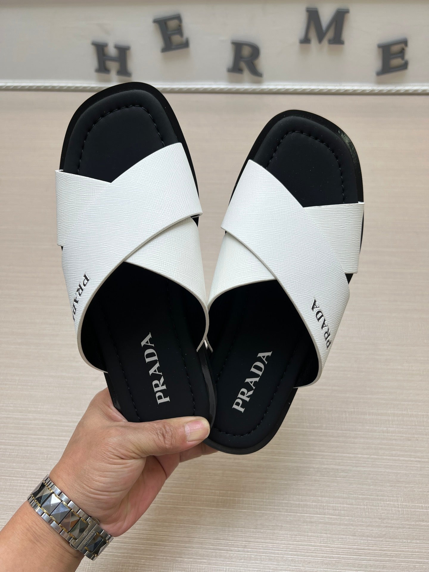 54PD73Z   fashion  slippers