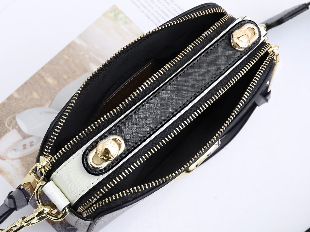 1XA31B  Fashionable leather bag 