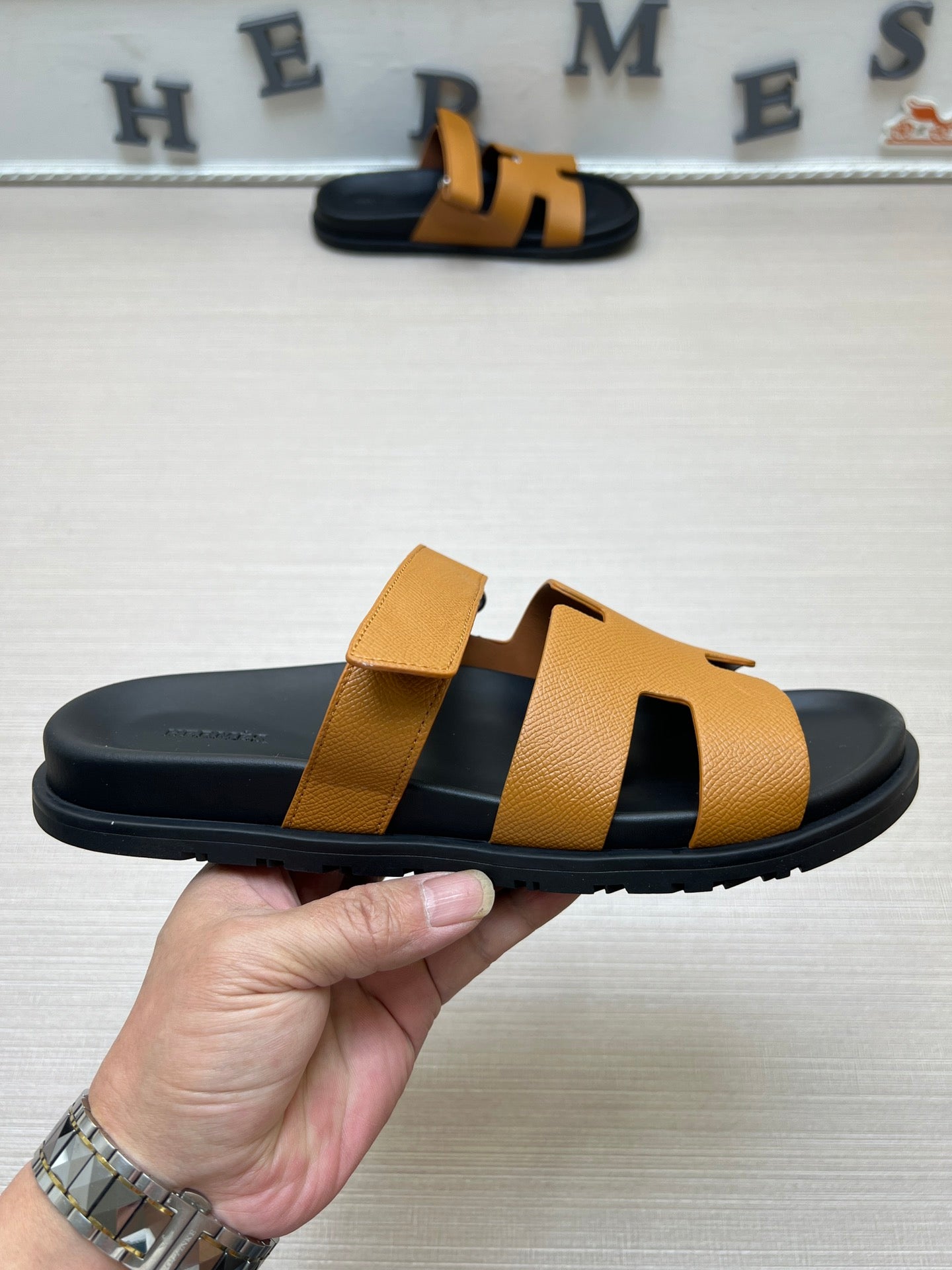 54H1Z    fashionslippers