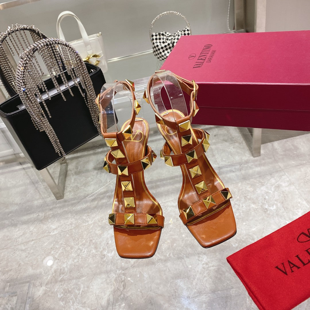 1:1 High quality leather sandals 2YVL30Z