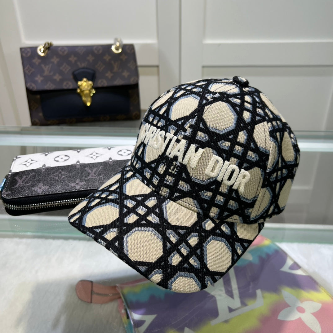 14D306M   Fashion hats