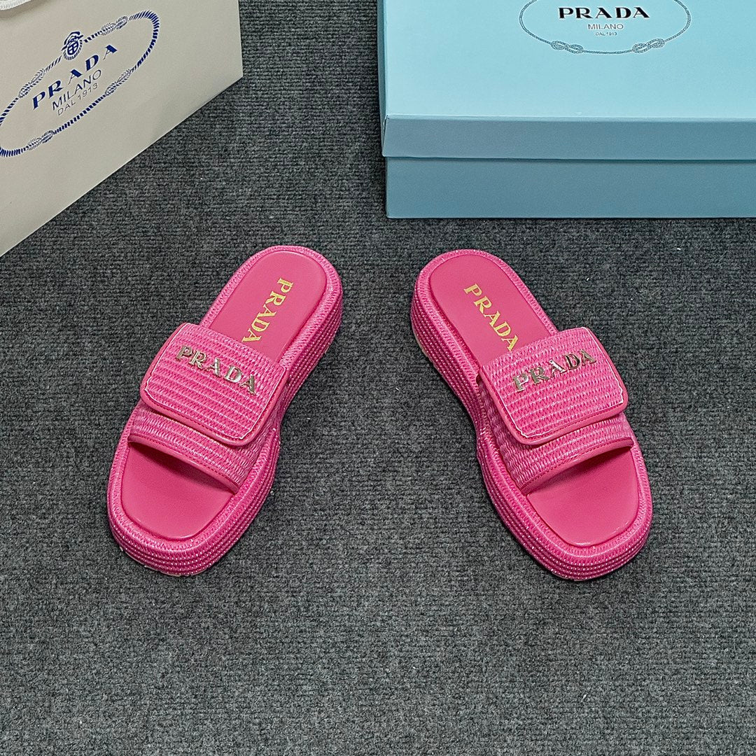 14PD24Z   fashion slippers