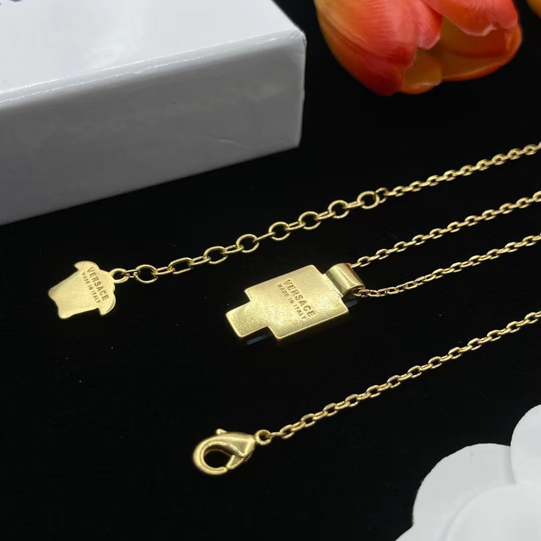 14V607X  Fashionable and high quality Necklaces