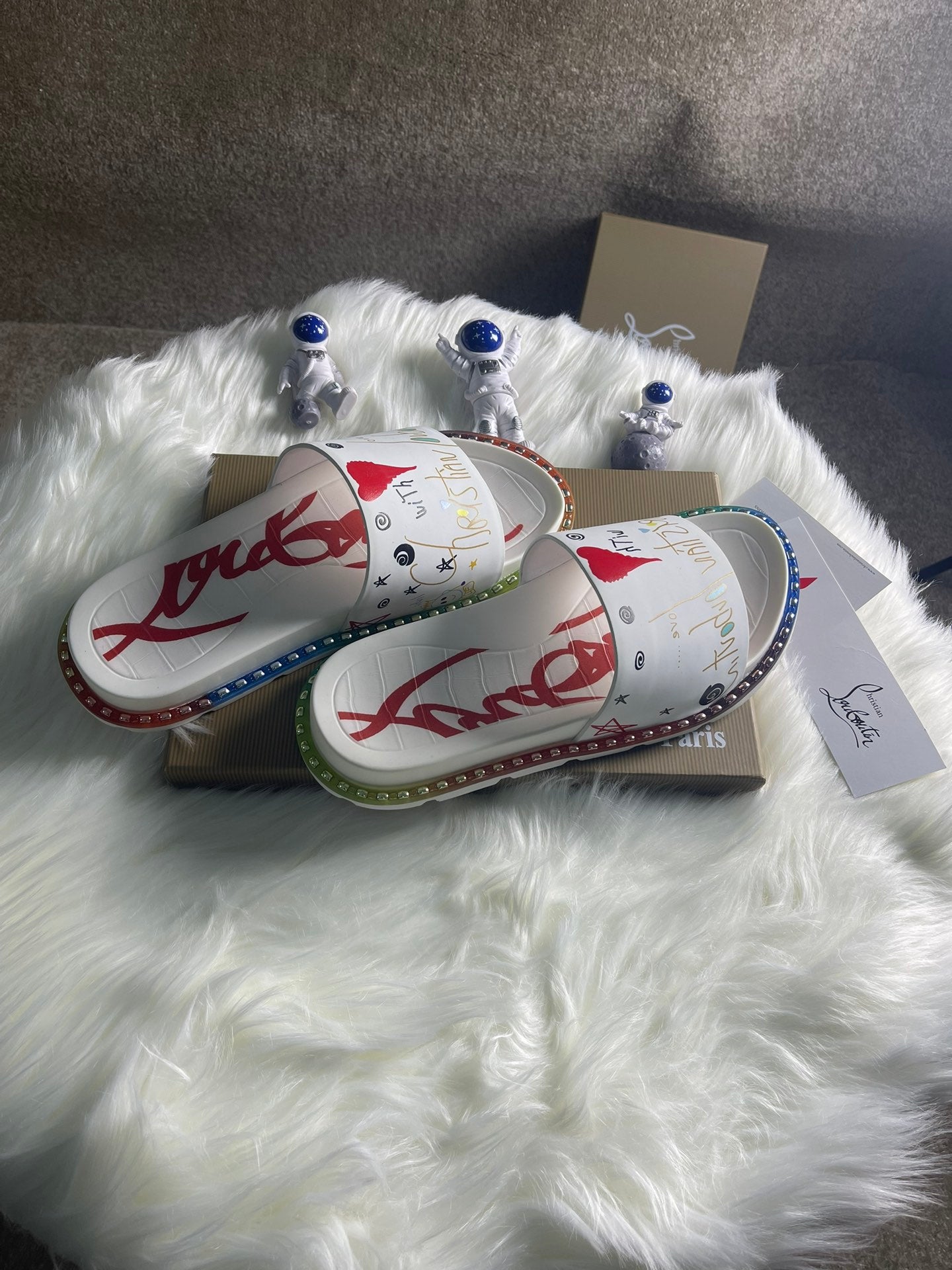 J4A24Z   fashion  Slippers