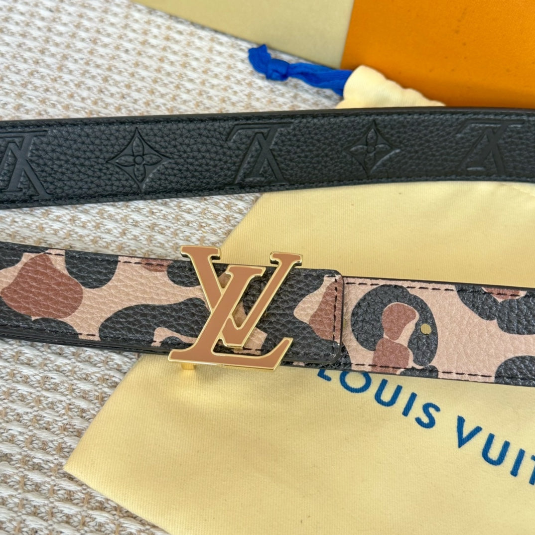 14E19P   (High quality leather belt With full package)