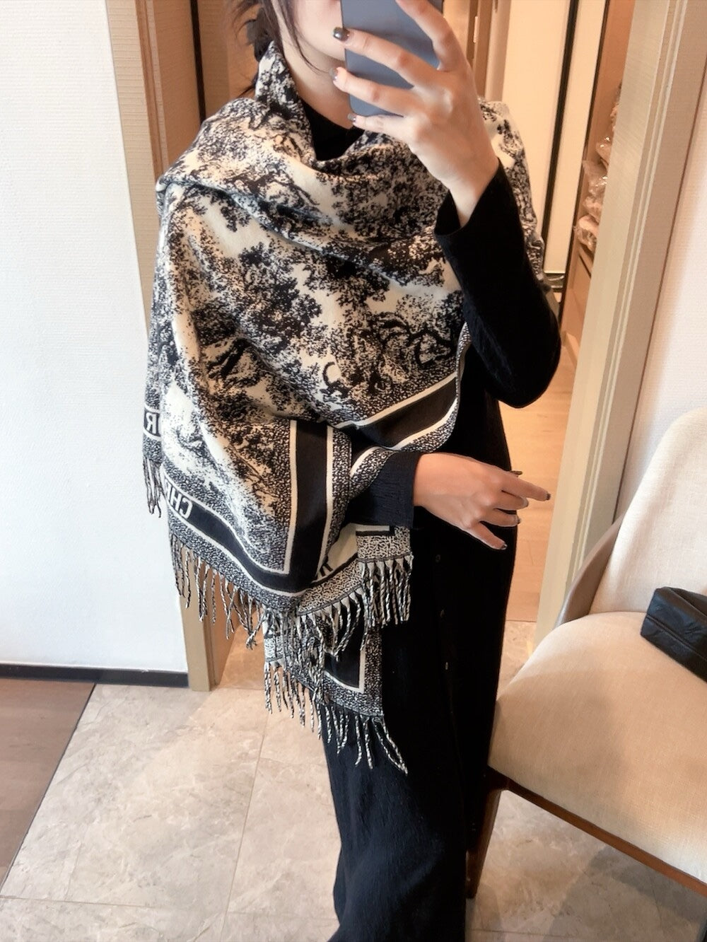 14F300W　Fashion scarves