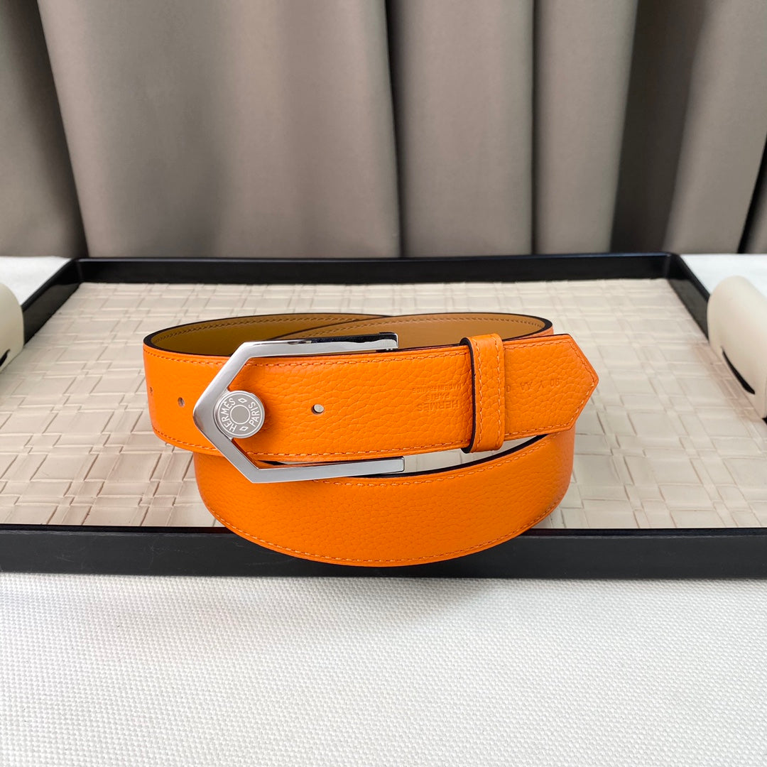 14H105P   (High quality leather belt With full package)