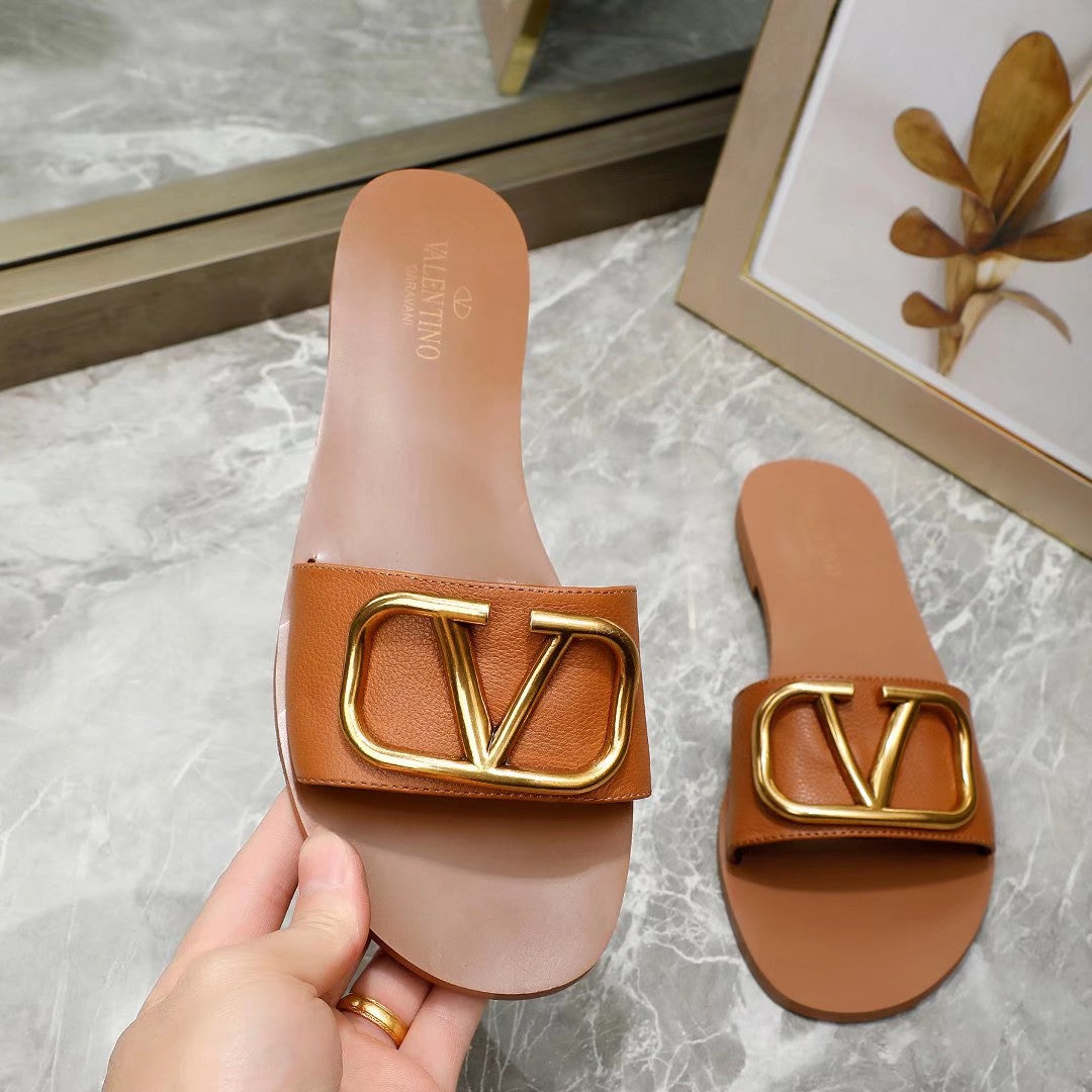 1:1 High quality leather slippers 2YVL23Z