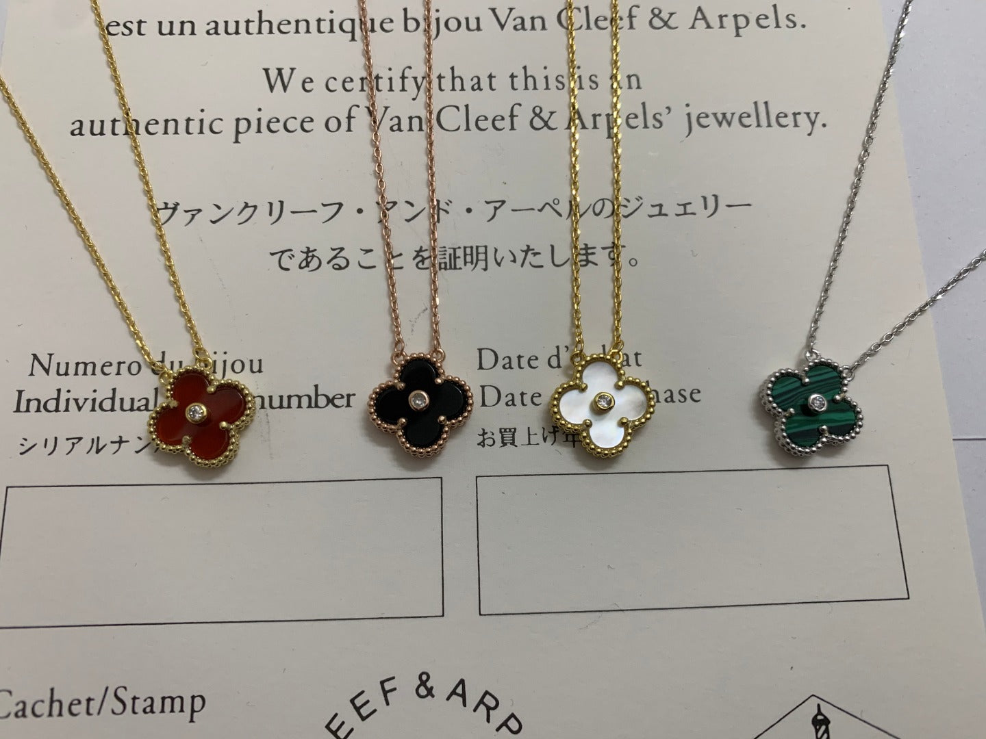 5XVA185X (High quality 1 flower necklace)