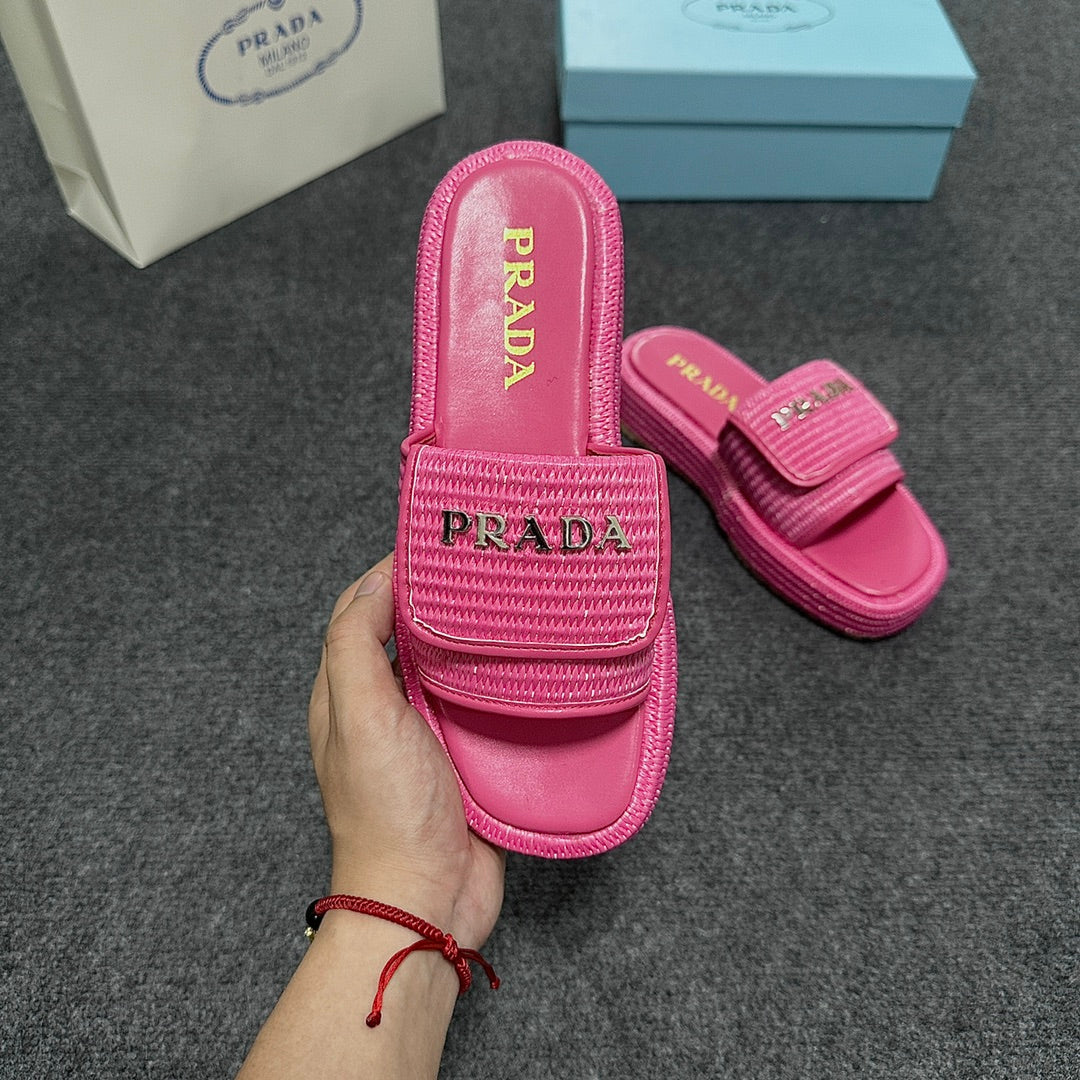 14PD24Z   fashion slippers