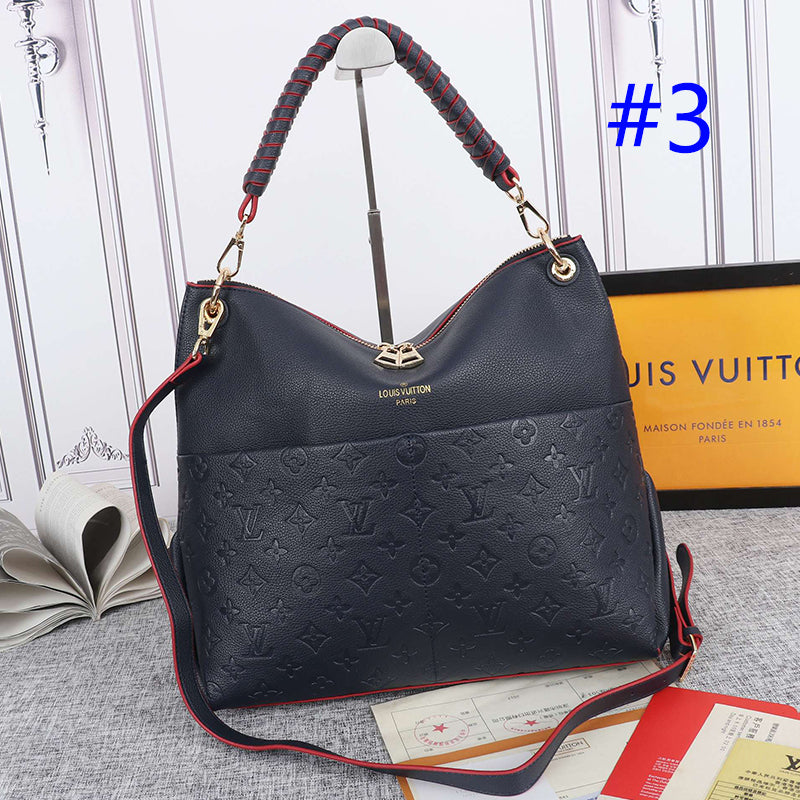 2XE51B  Fashionable leather bag 