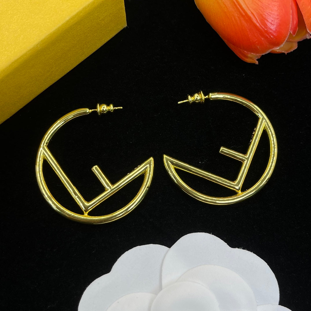 14F647E   Fashion Earrings