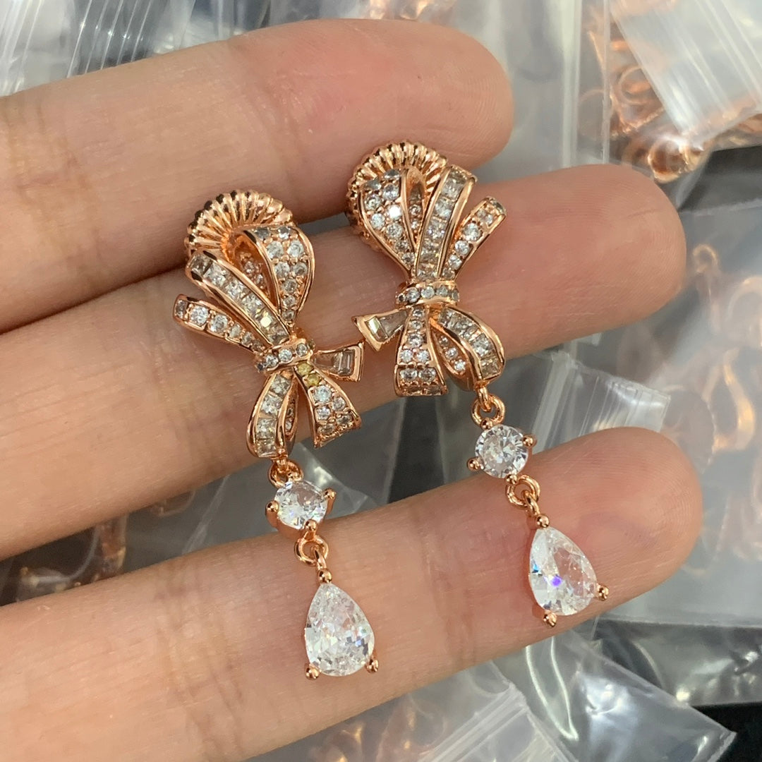 84A103E  Fashionable and high quality Earrings