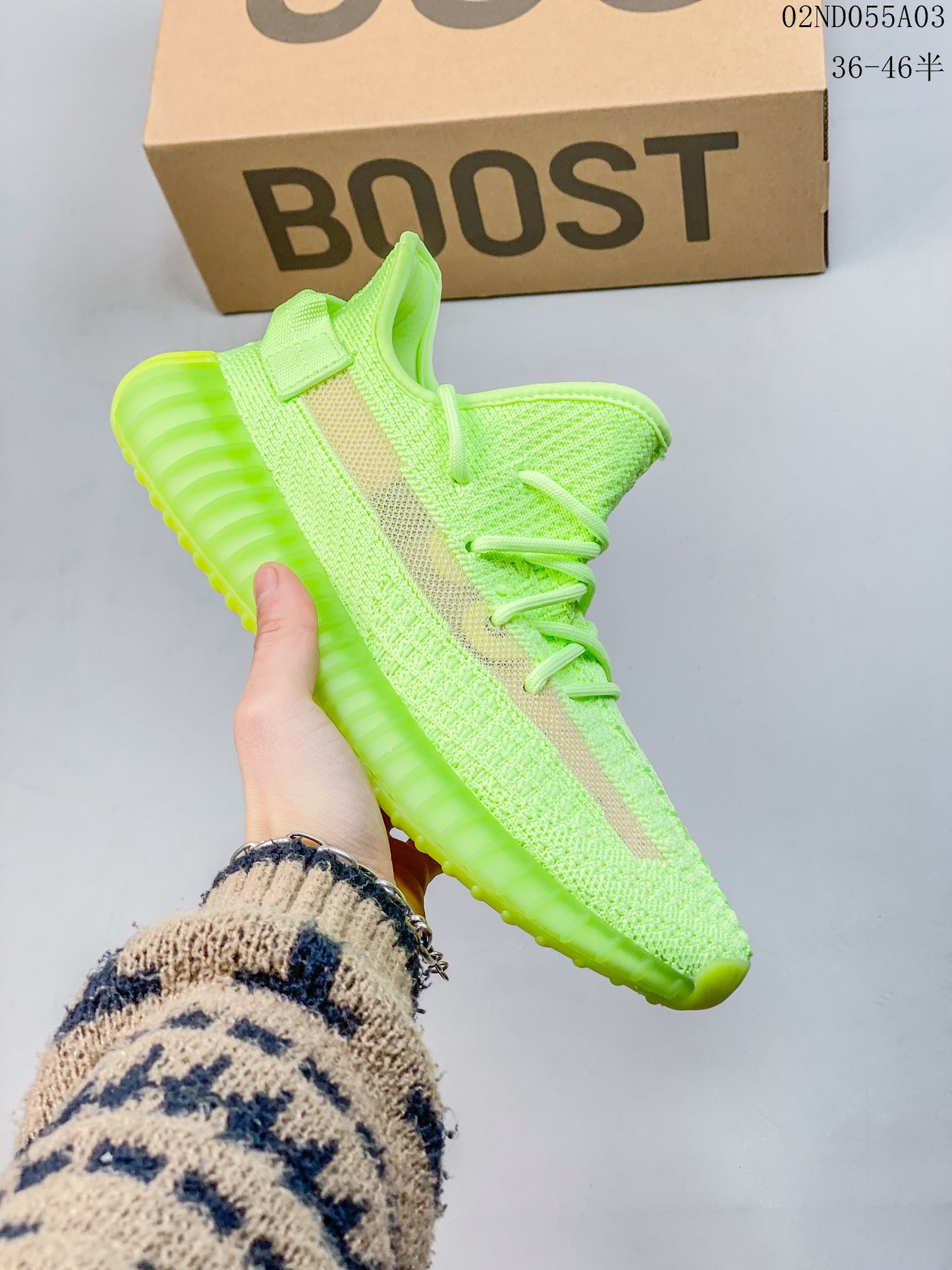 4YA88Z  Yeezy Fashion Sneakers (No Box, August-October Big Sale)