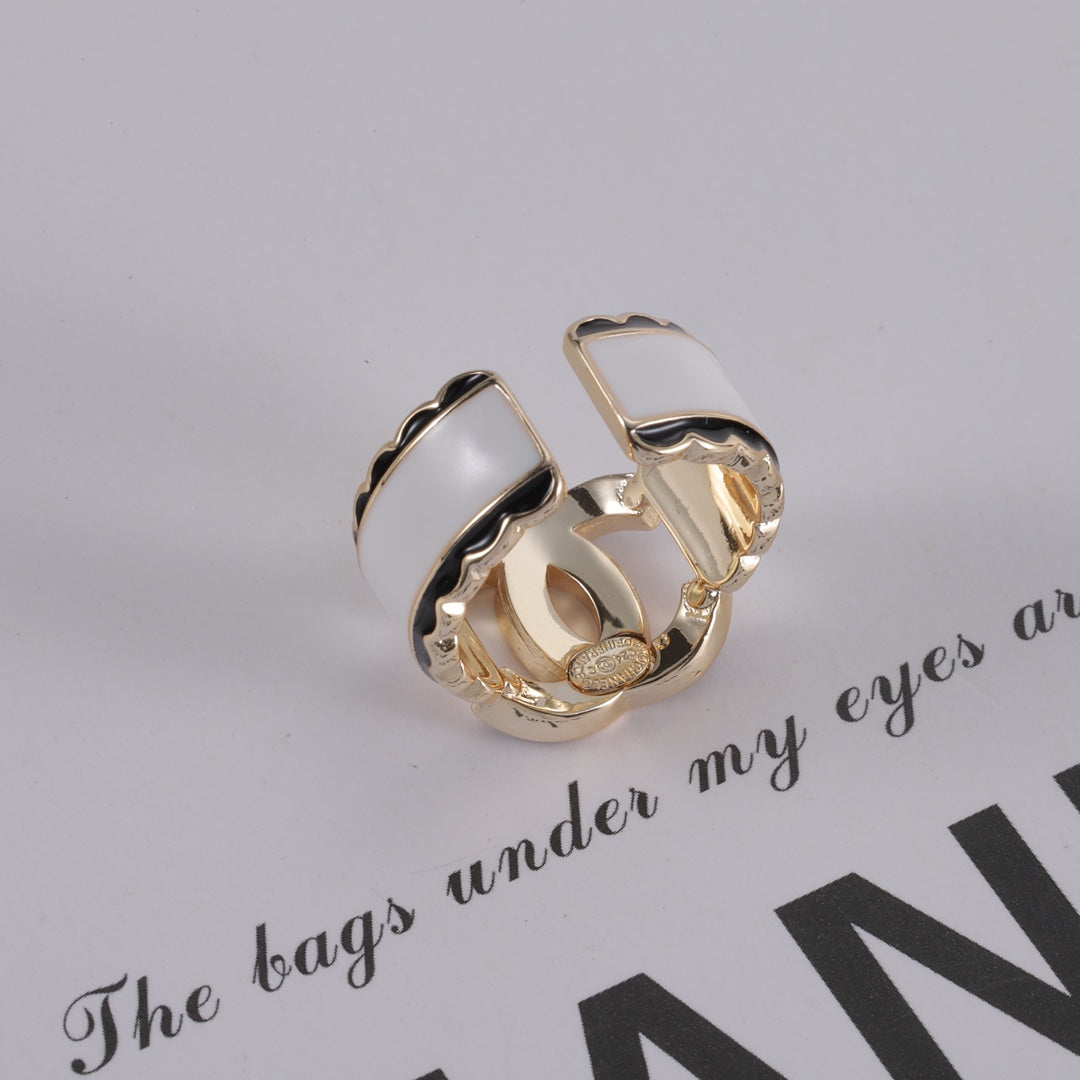 14C1083J   Fashion  Rings