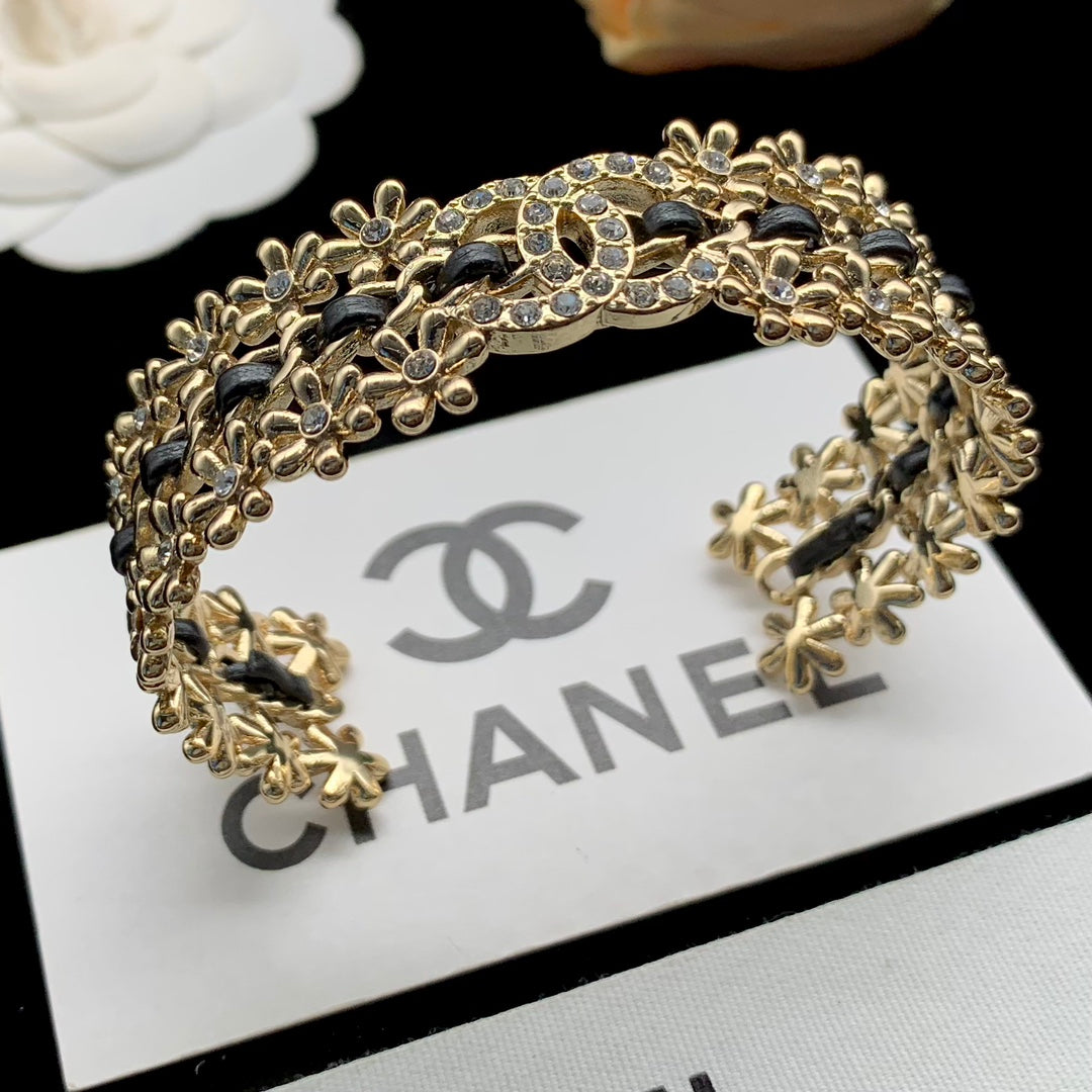 1YC120K  Fashion high -quality Bracelets