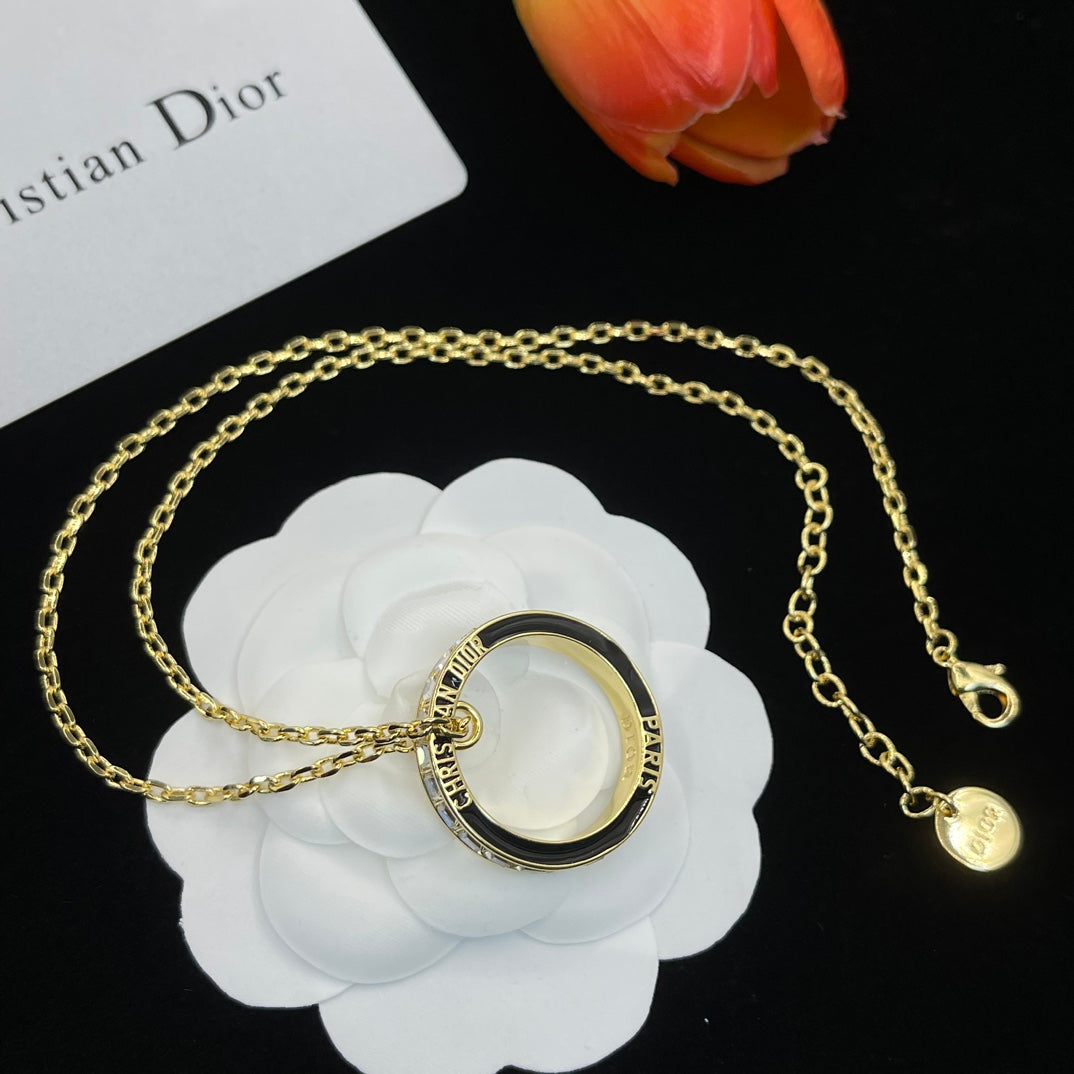 14D1060X   Fashion Necklaces