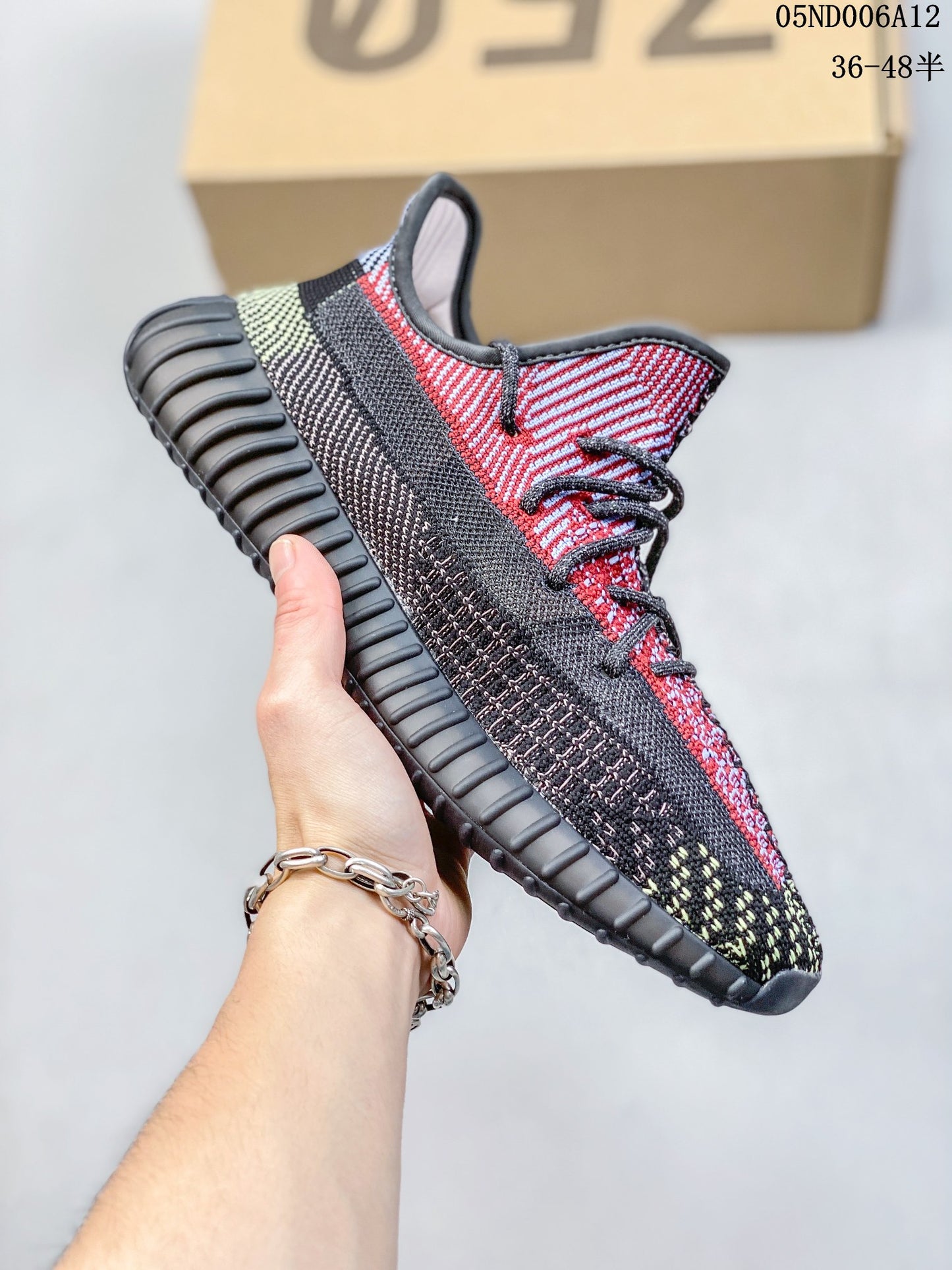 4YA69Z   Yeezy Fashion Sneakers (No Box, August-October Big Sale)