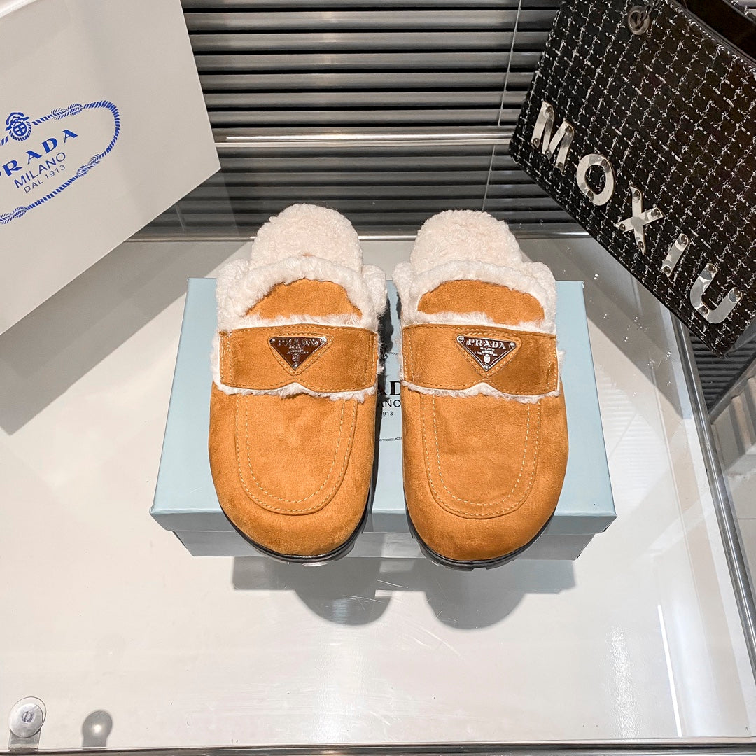 1JP5Z  Fashion Slippers