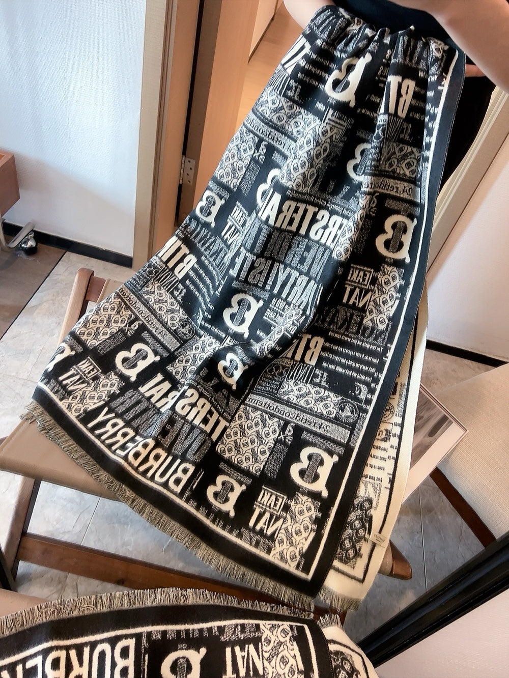 14R318W　Fashion scarves