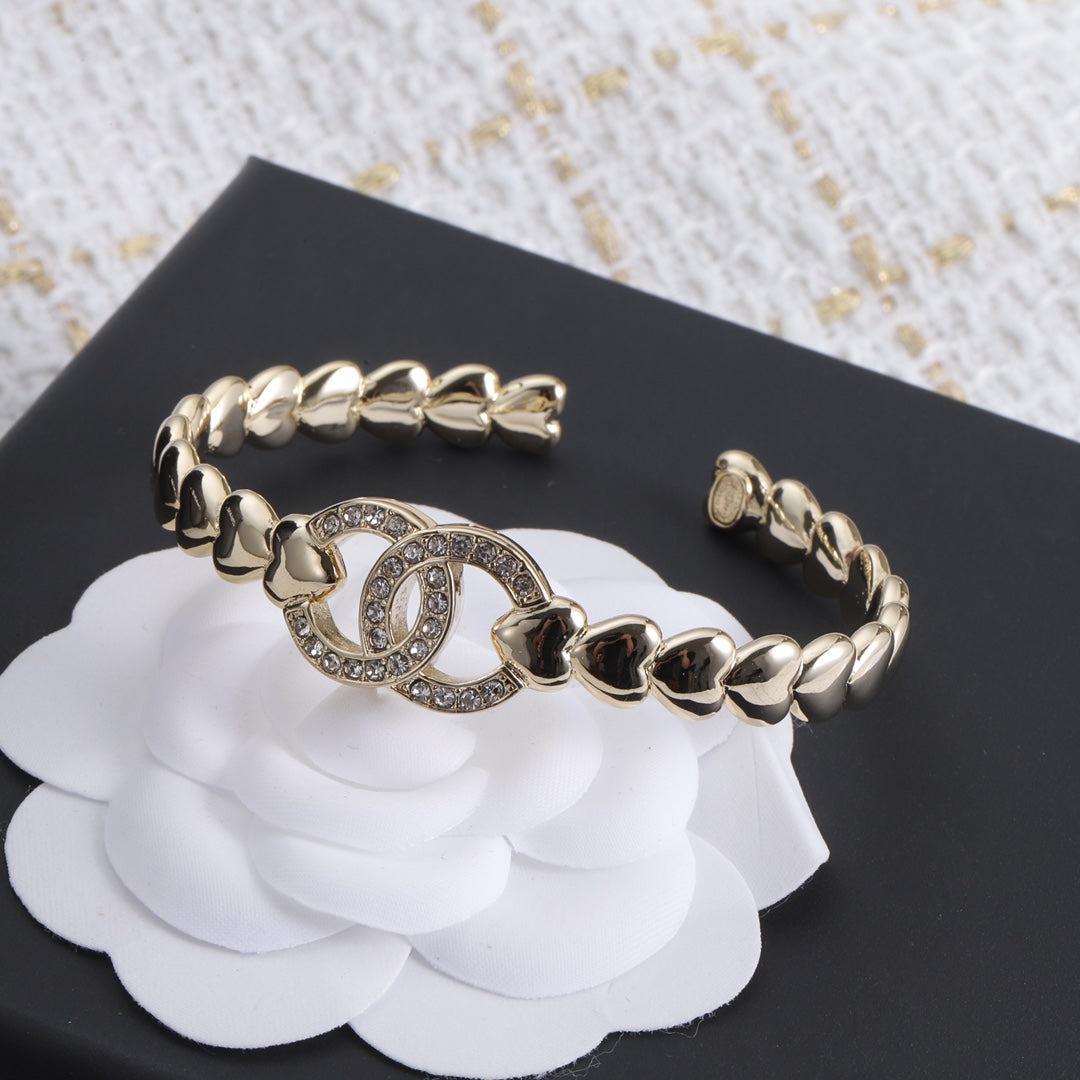 1YC370K  Fashion high -quality Bracelets