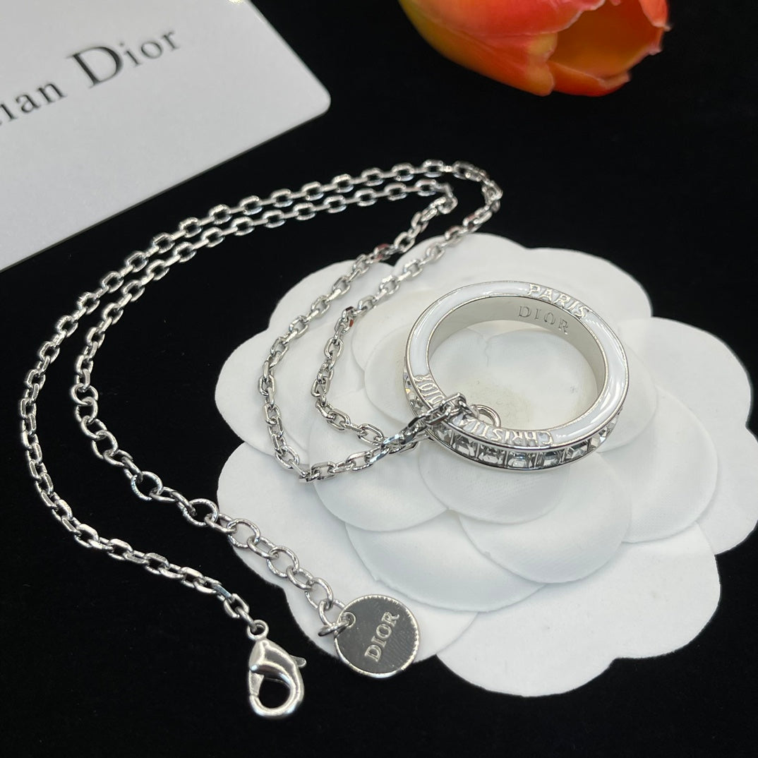 14D1060X   Fashion Necklaces