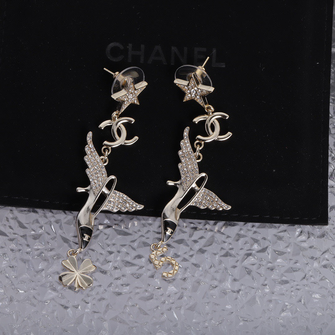 1YC47X  Fashion high -quality Earrings  Necklaces