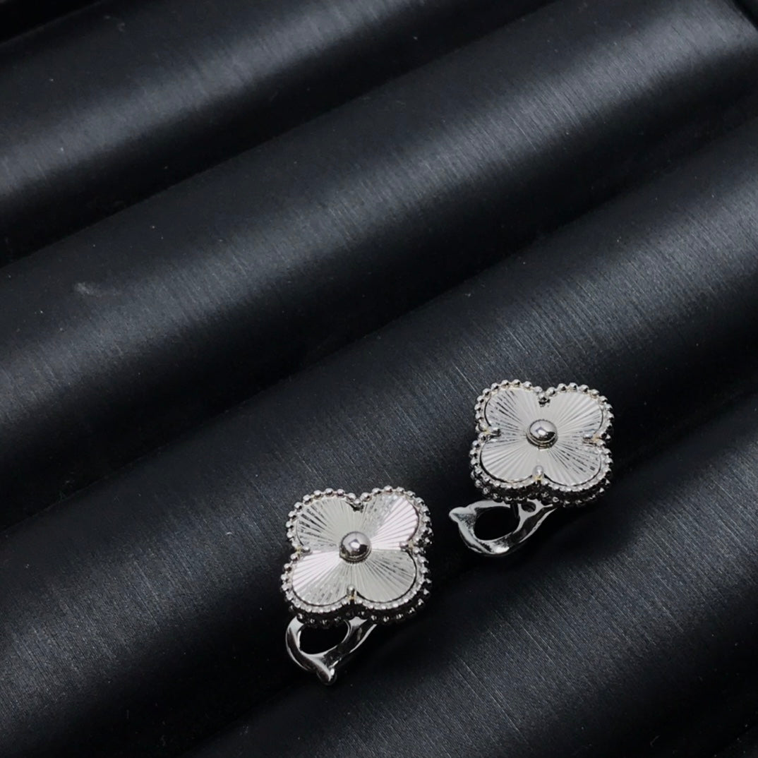 5XVA196E ( High quality earrings)