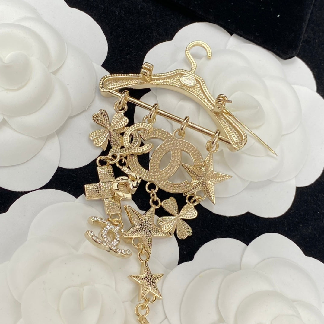 1YC374H  Fashion high -quality Brooch