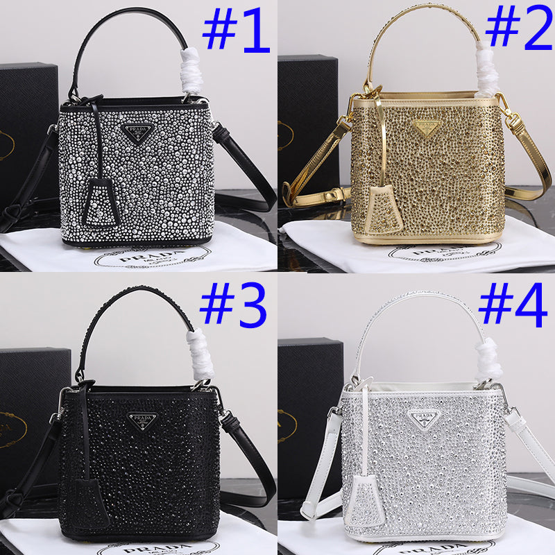 2XPD265B  Fashionable leather bag 