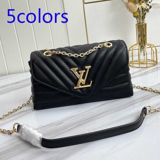 AE028B  Fashionable leather bag 