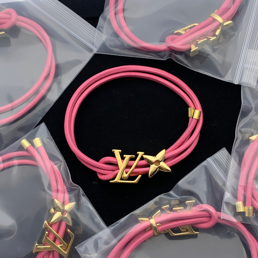 84E40K  Fashionable and high quality Bracelets