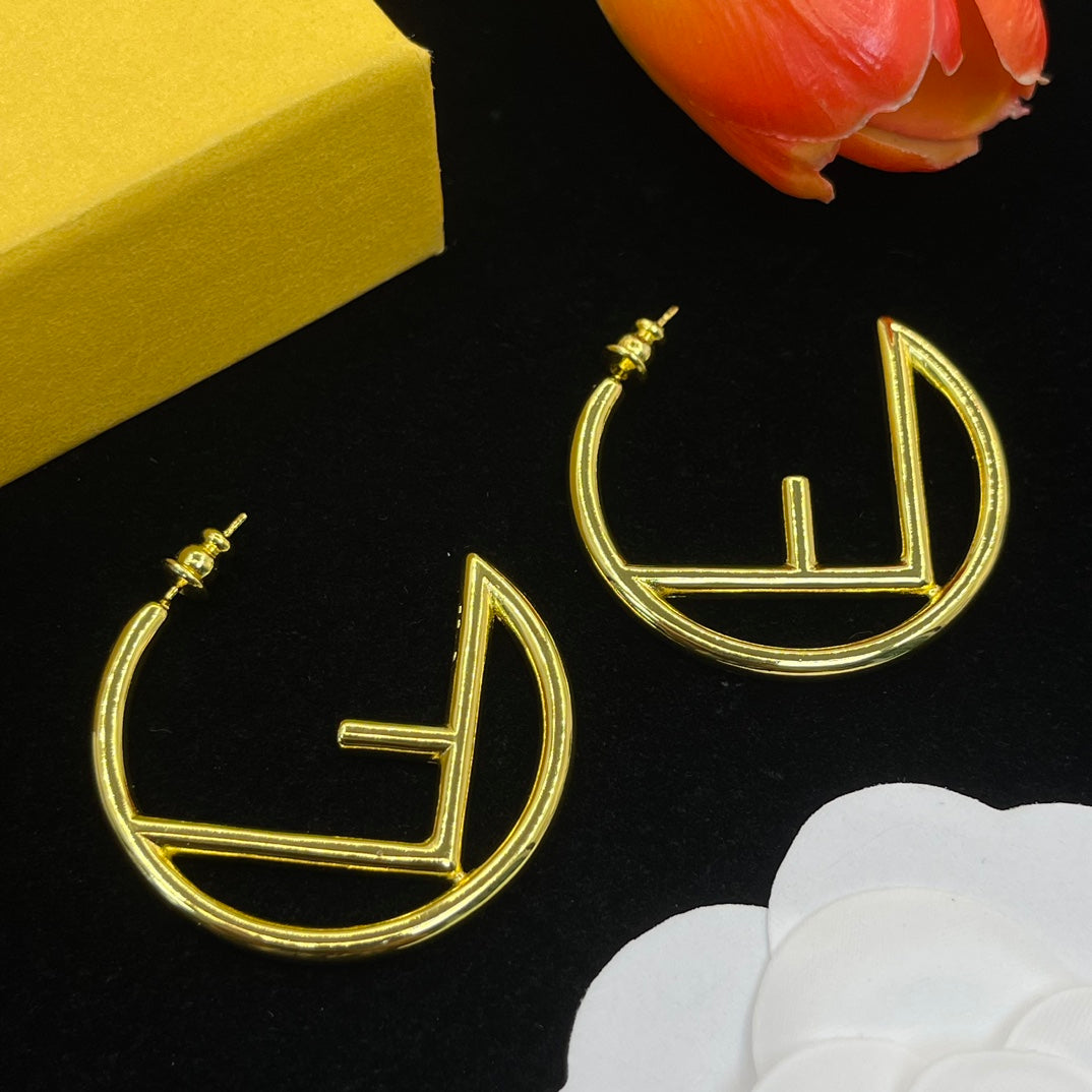 14F647E   Fashion Earrings